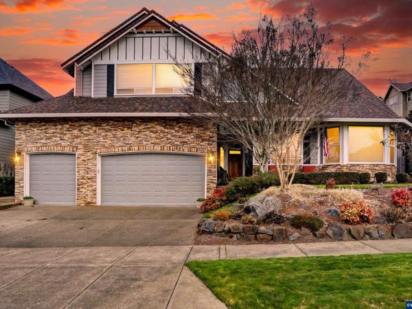 2727 Old Farm Av, Salem, OR 97304