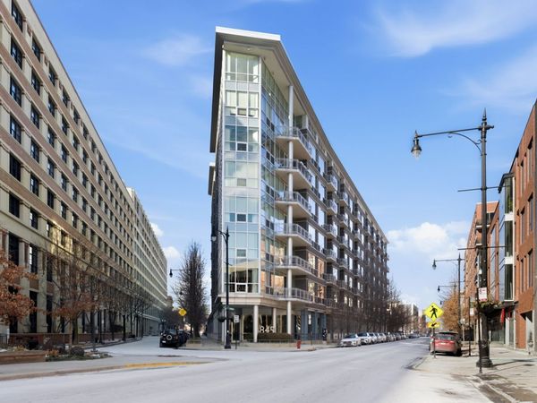 845 N Kingsbury Street, Unit 614, Chicago, IL 60610
