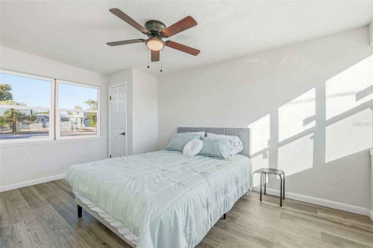 620 53rd Avenue S, Saint Petersburg, FL 33705 Photo