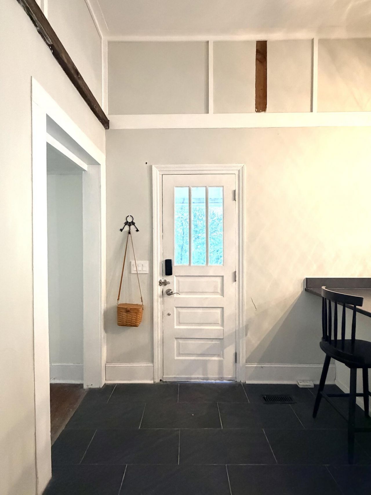 1217 Wichman Street Photo 16