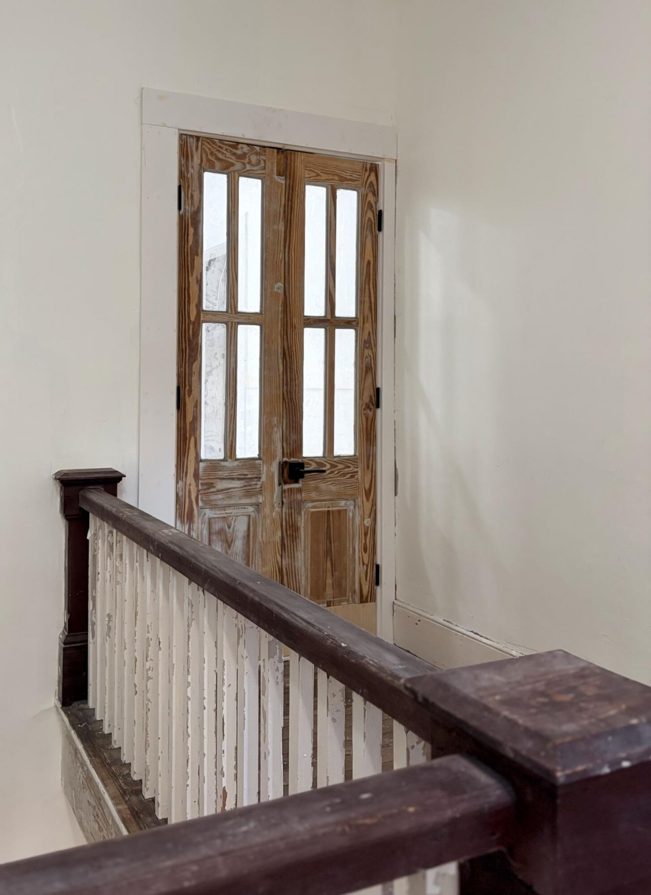 1217 Wichman Street Photo 25