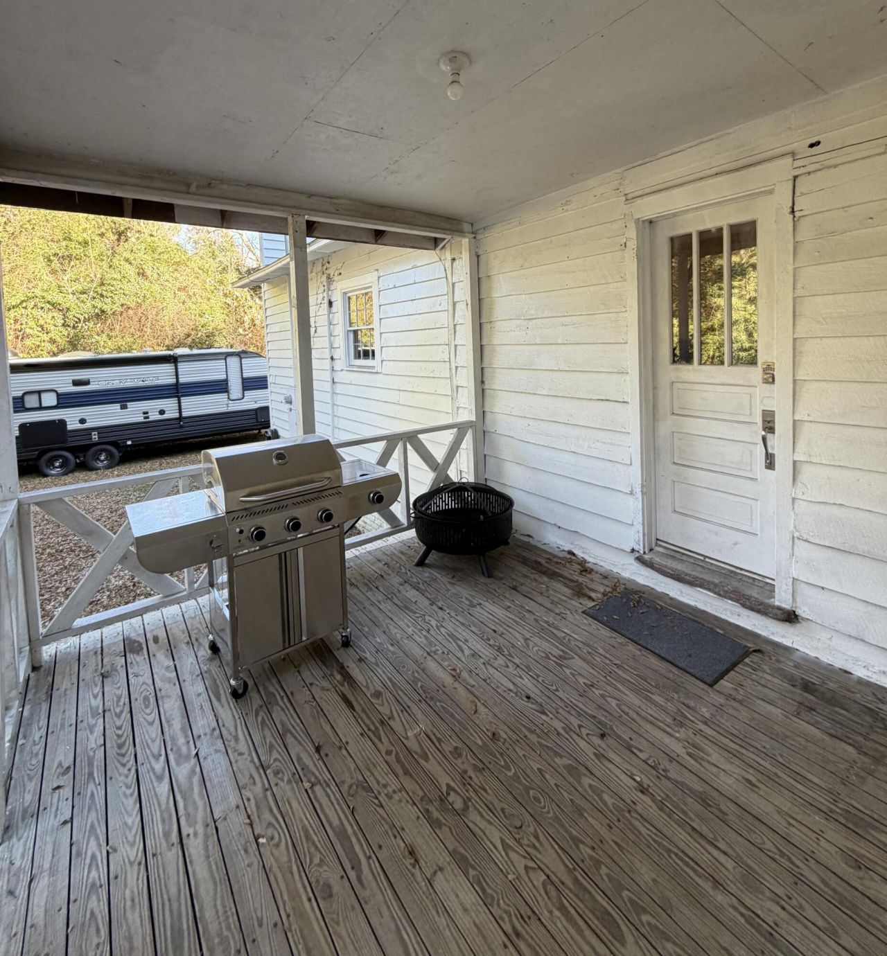 1217 Wichman Street Photo 32