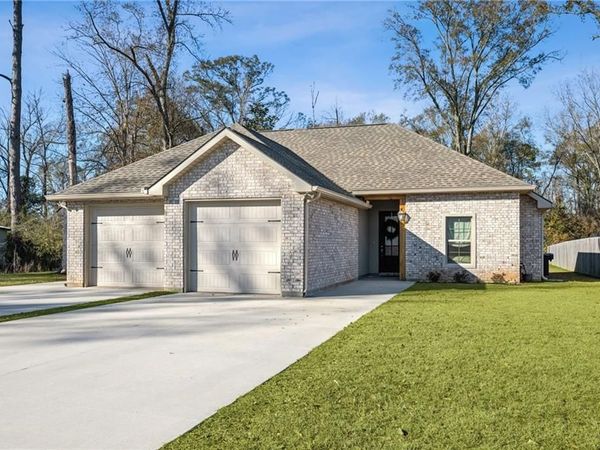 12455 MORGAN CREEK Lane, Unit B, Hammond, LA 70403