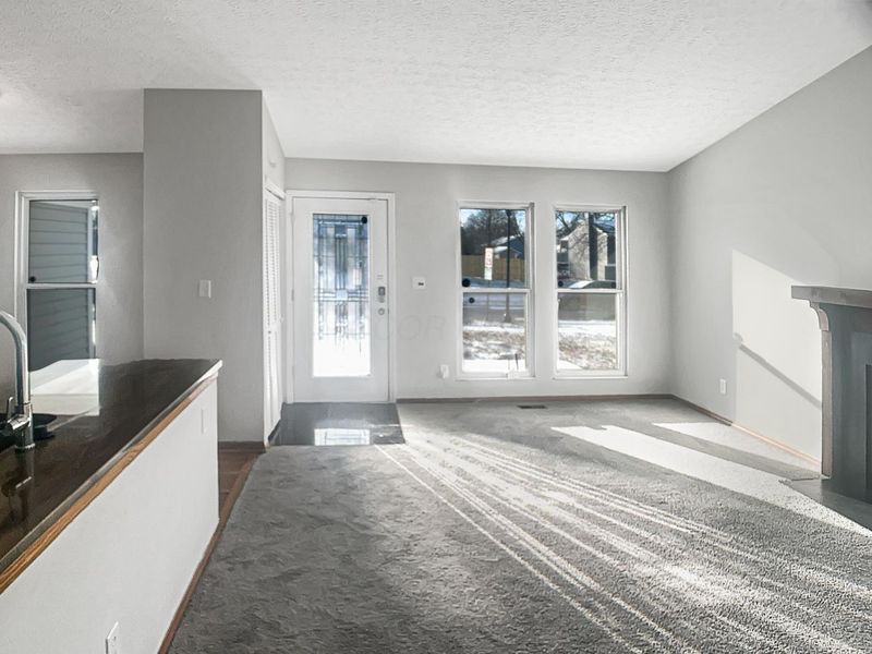 456 Saint Thomas Drive, Westerville, OH 43081 Photo 3