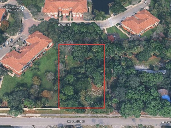 221 SE Seville Street, Stuart, FL 34994