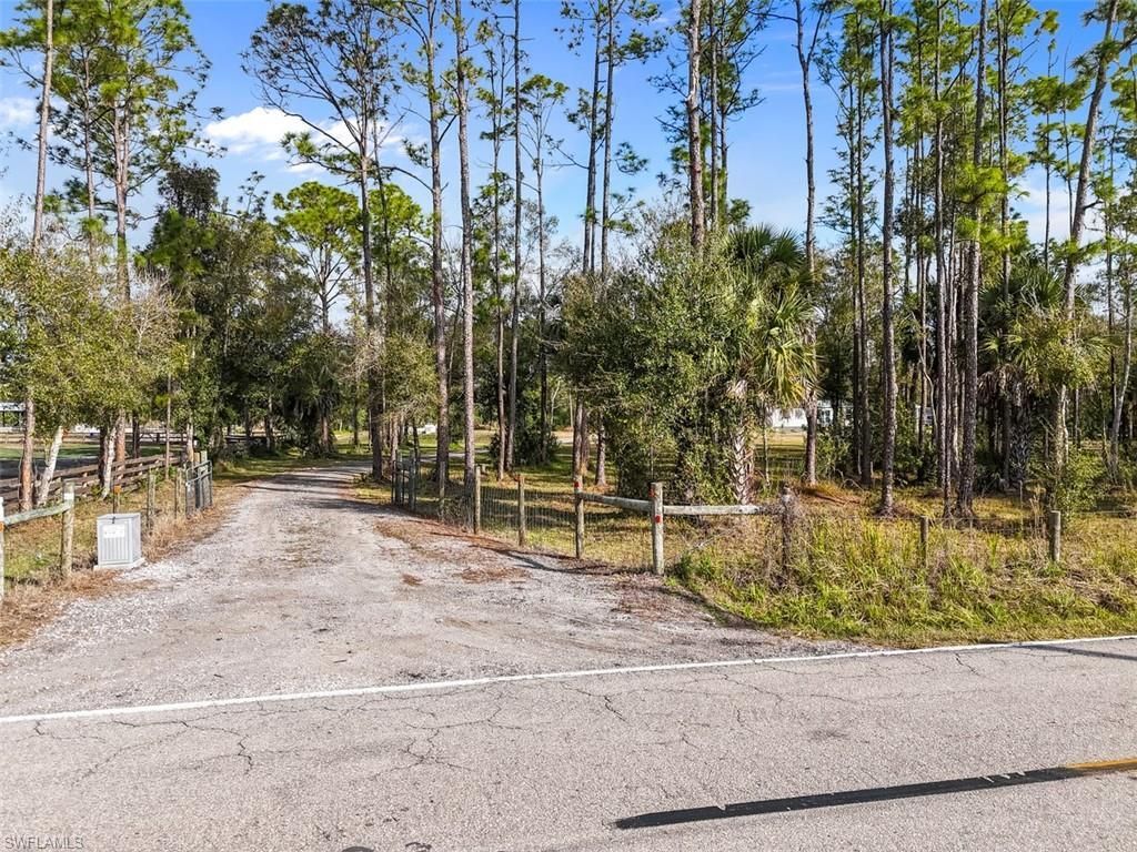 6885 Rich Rd, North Fort Myers, FL 33917 Photo