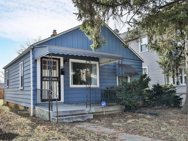 957 E 17th Avenue, Columbus, OH 43211