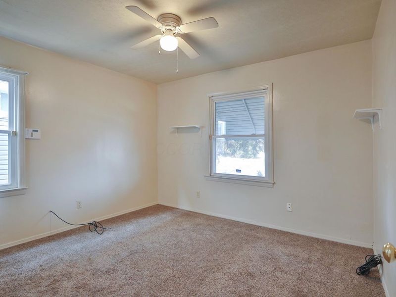 957 E 17th Avenue, Columbus, OH 43211 Photo 13