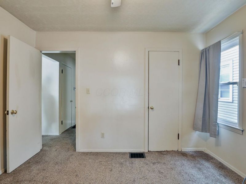 957 E 17th Avenue, Columbus, OH 43211 Photo 15