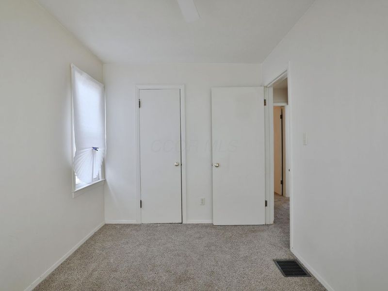 957 E 17th Avenue, Columbus, OH 43211 Photo 18