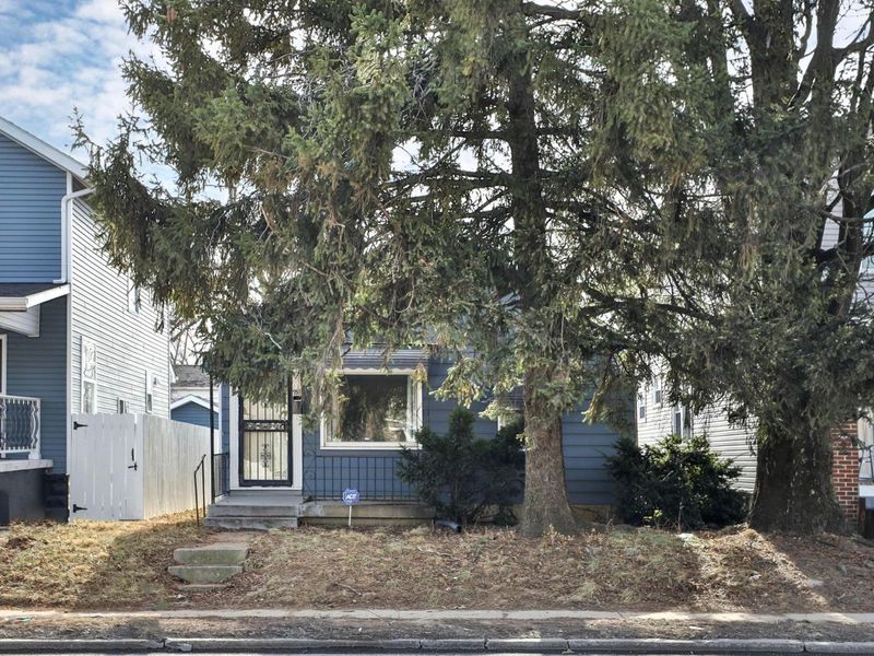 957 E 17th Avenue, Columbus, OH 43211 Photo 2