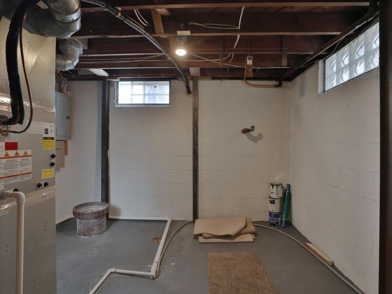 957 E 17th Avenue, Columbus, OH 43211 Photo 24