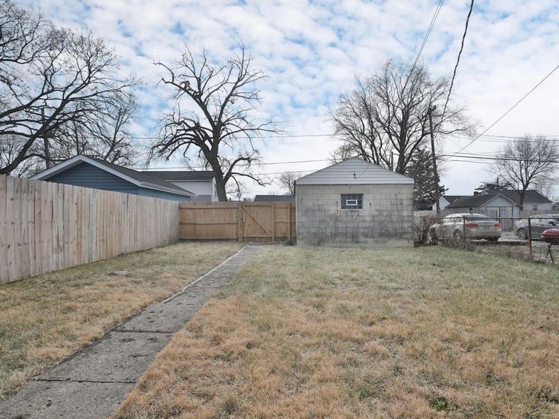 957 E 17th Avenue, Columbus, OH 43211 Photo 29