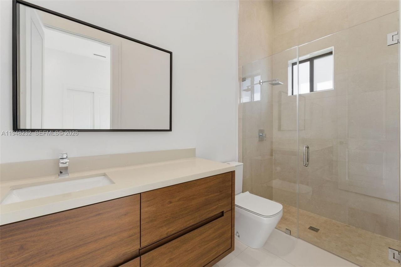 10005 SW 66th St, Miami, FL 33173 Photo