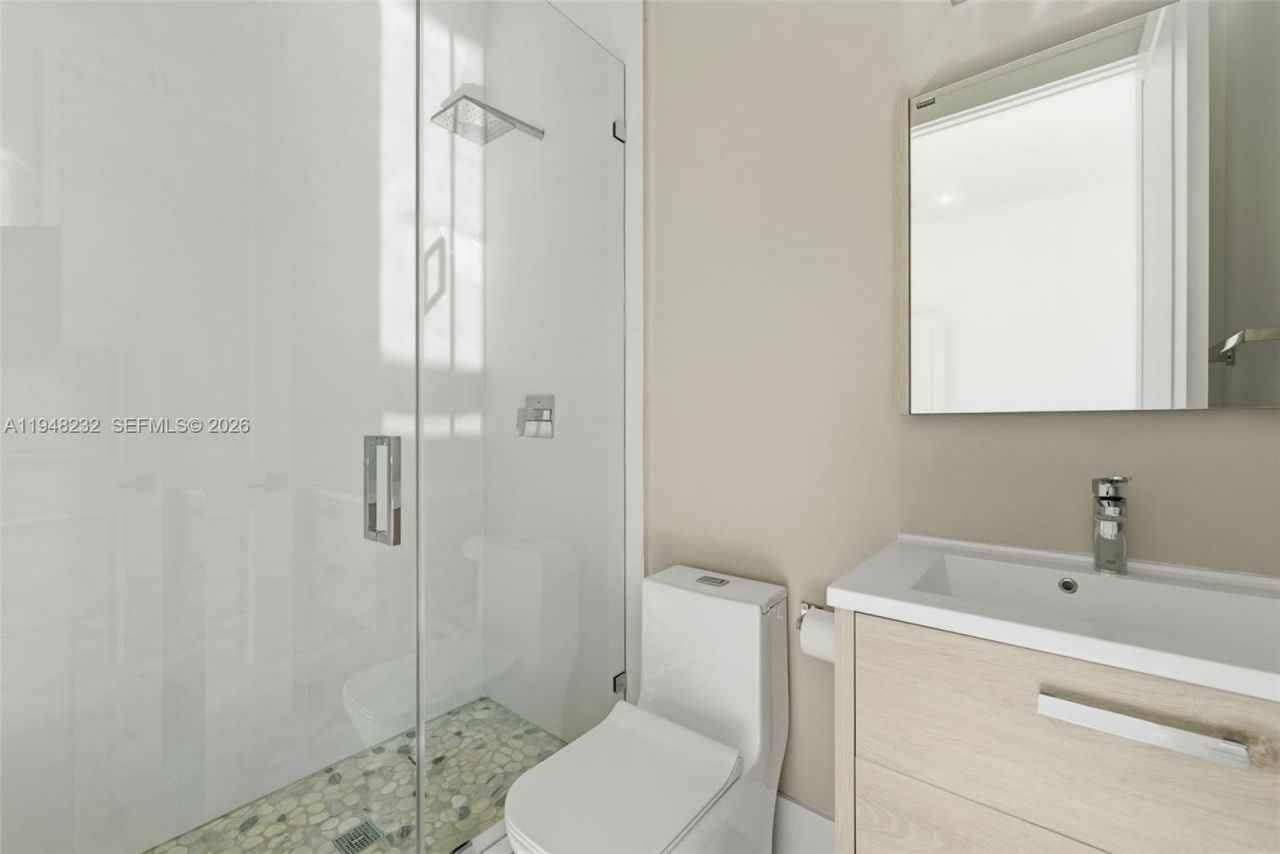 10005 SW 66th St, Miami, FL 33173 Photo