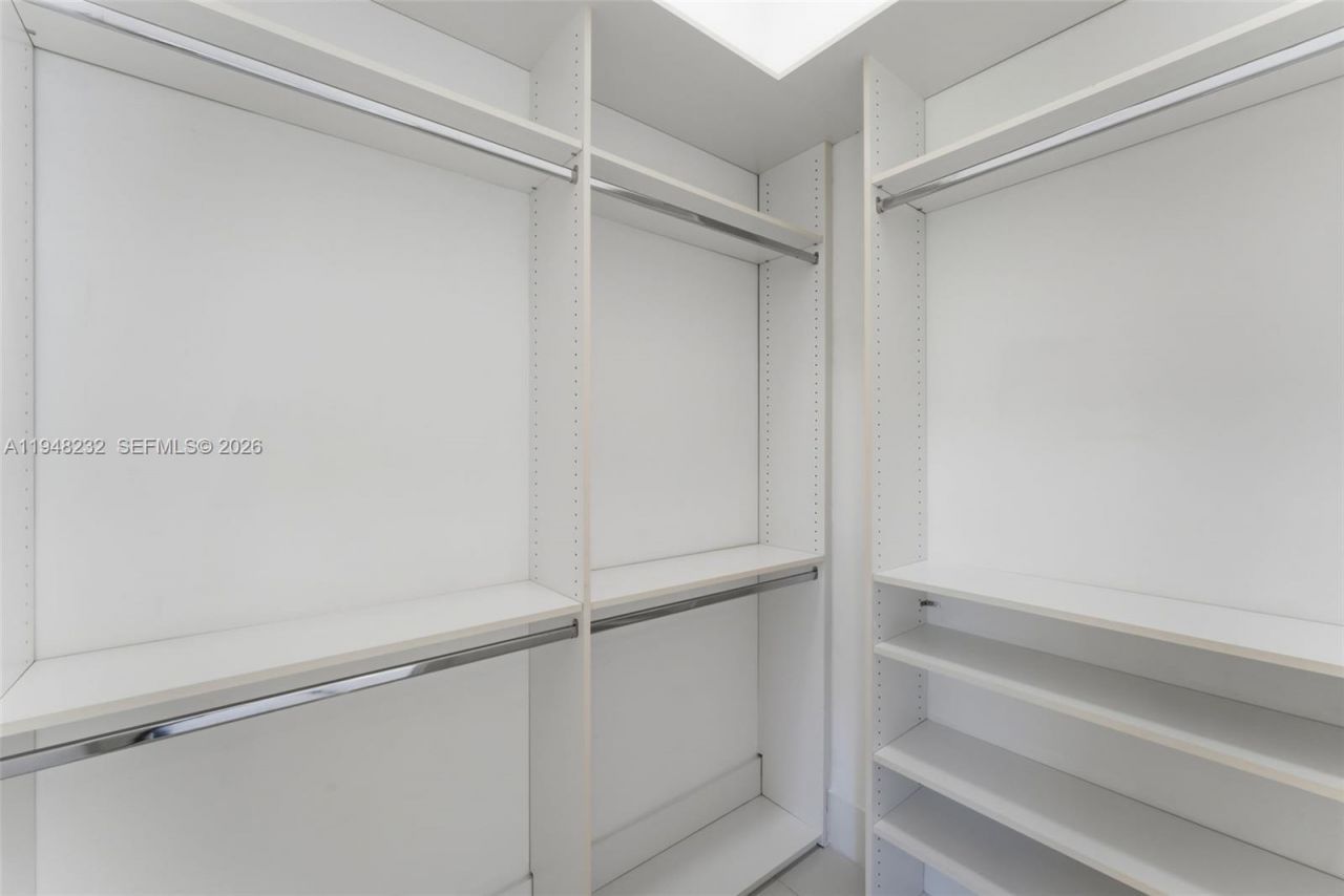 10005 SW 66th St, Miami, FL 33173 Photo