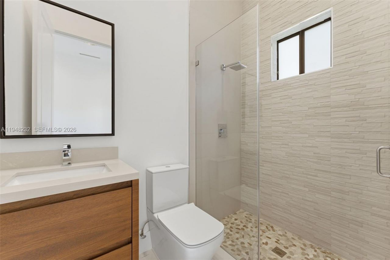 10005 SW 66th St, Miami, FL 33173 Photo