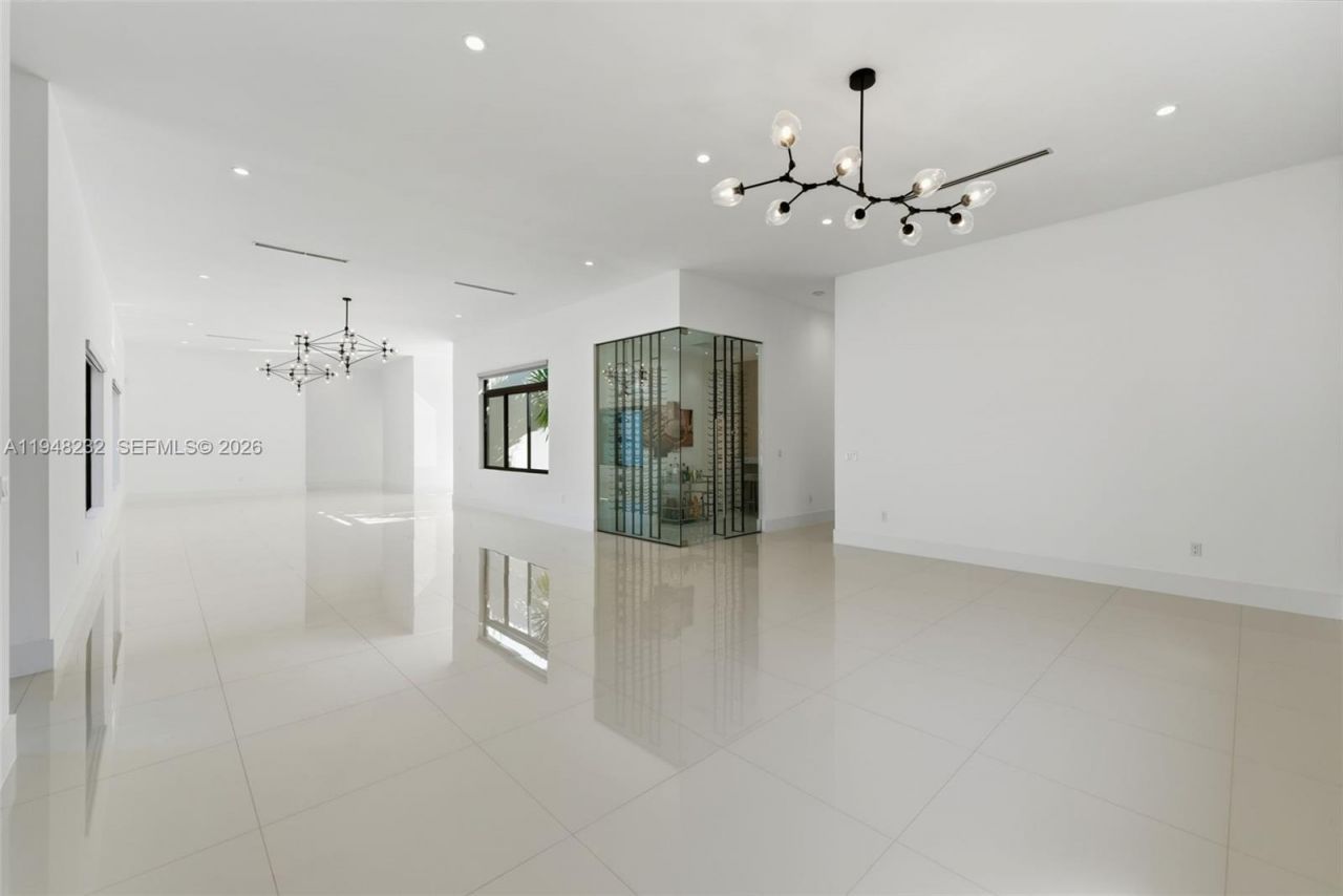10005 SW 66th St, Miami, FL 33173 Photo