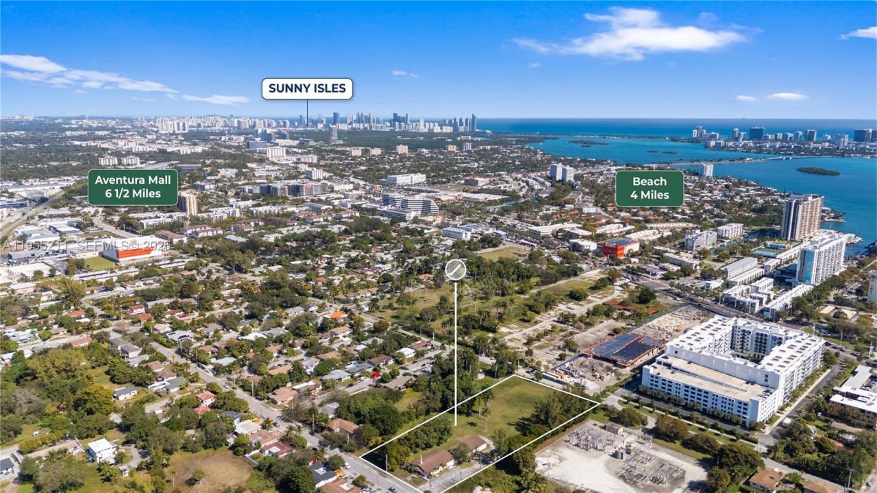 11303 NE 13 Av, Miami, FL 33161 Photo