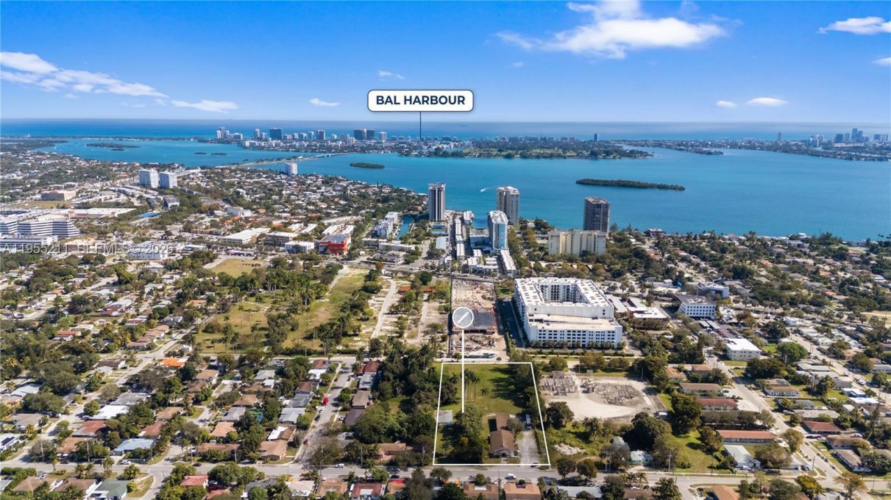 11303 NE 13 Av, Miami, FL 33161 Photo