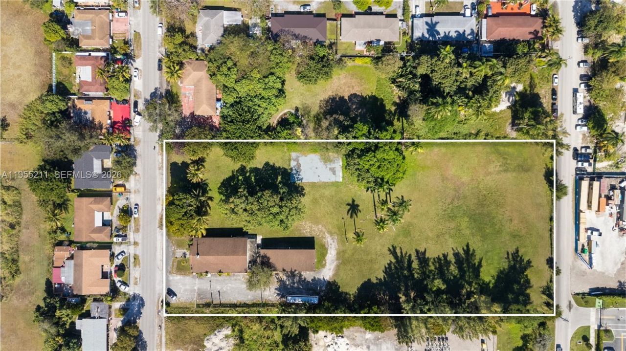 11303 NE 13 Av, Miami, FL 33161 Photo