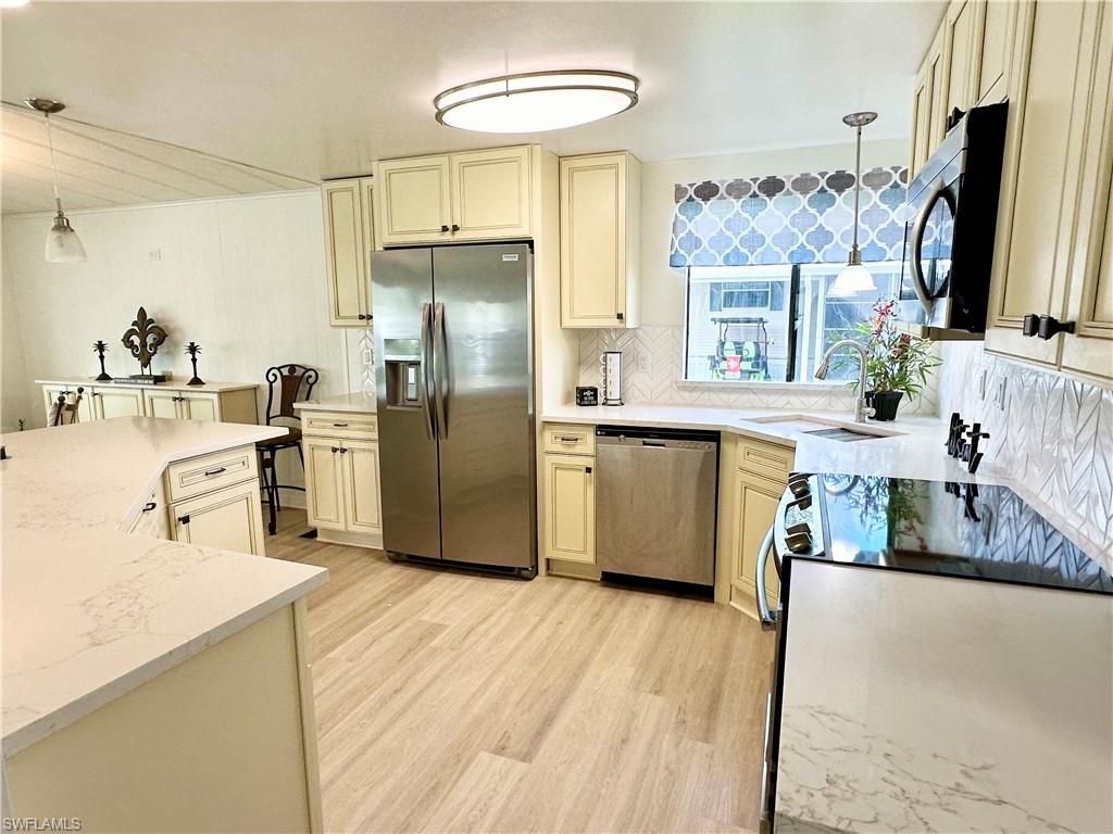 26287 Queen Mary Ln, Bonita Springs, FL 34135 Photo