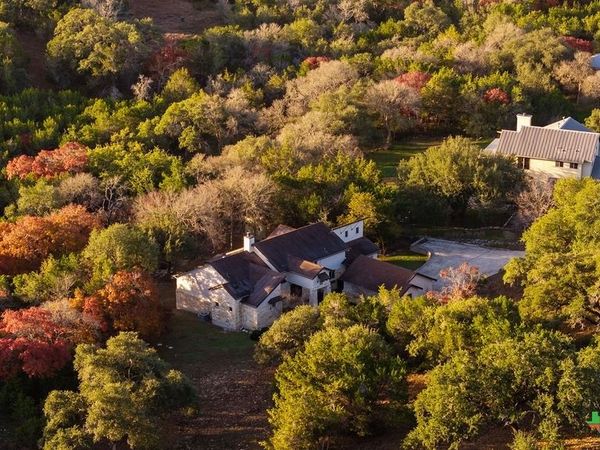 744 Canna Lily Circle, Driftwood, TX 78619