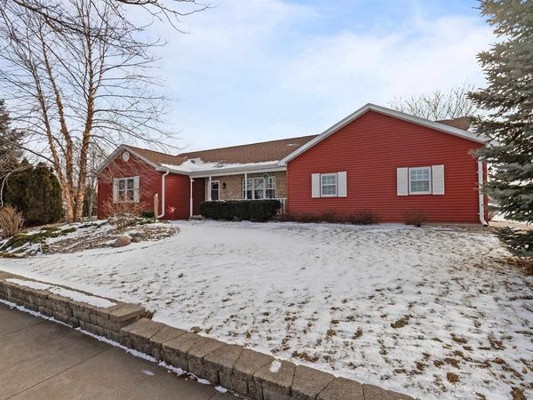 149 W ELM DRIVE, Little Chute, WI 54140