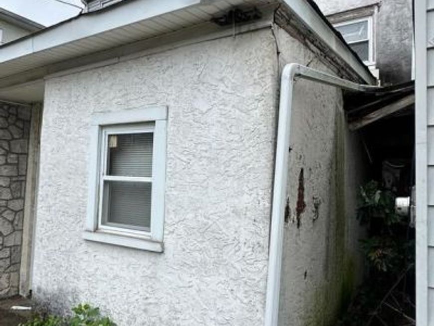 360 Main Street, Tullytown, PA 19007 Main Photo