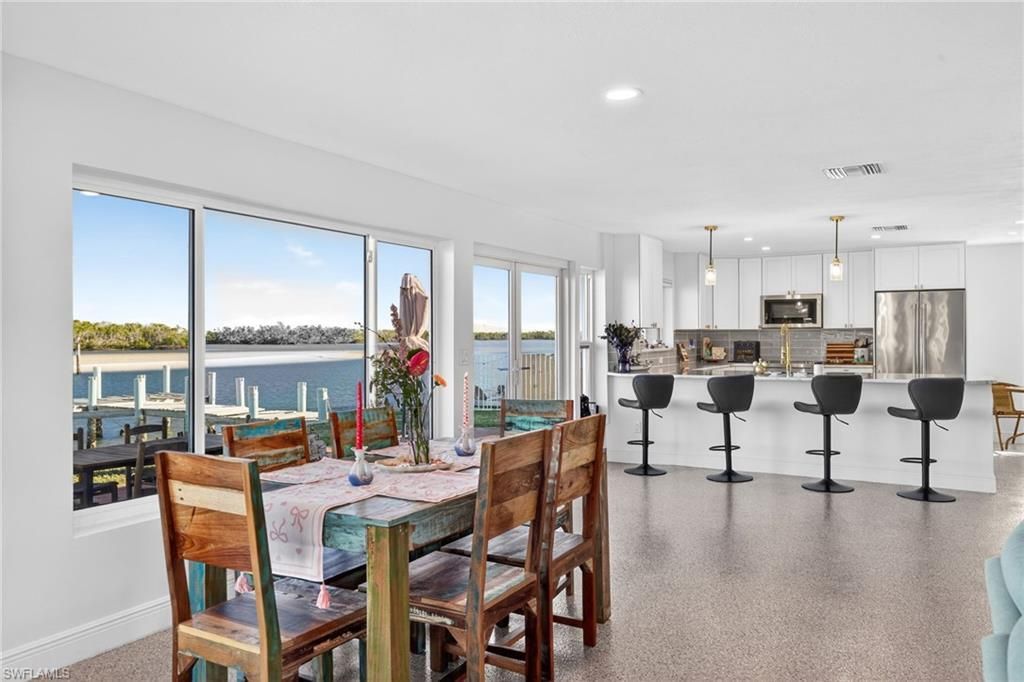 867 Oak St, Fort Myers Beach, FL 33931 Photo