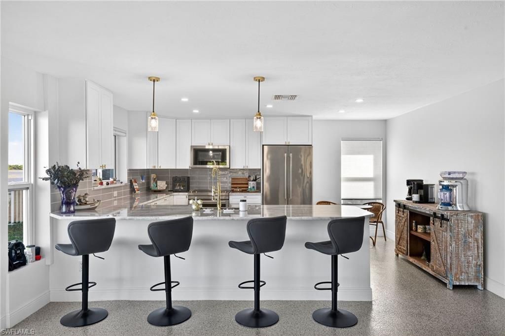 867 Oak St, Fort Myers Beach, FL 33931 Photo