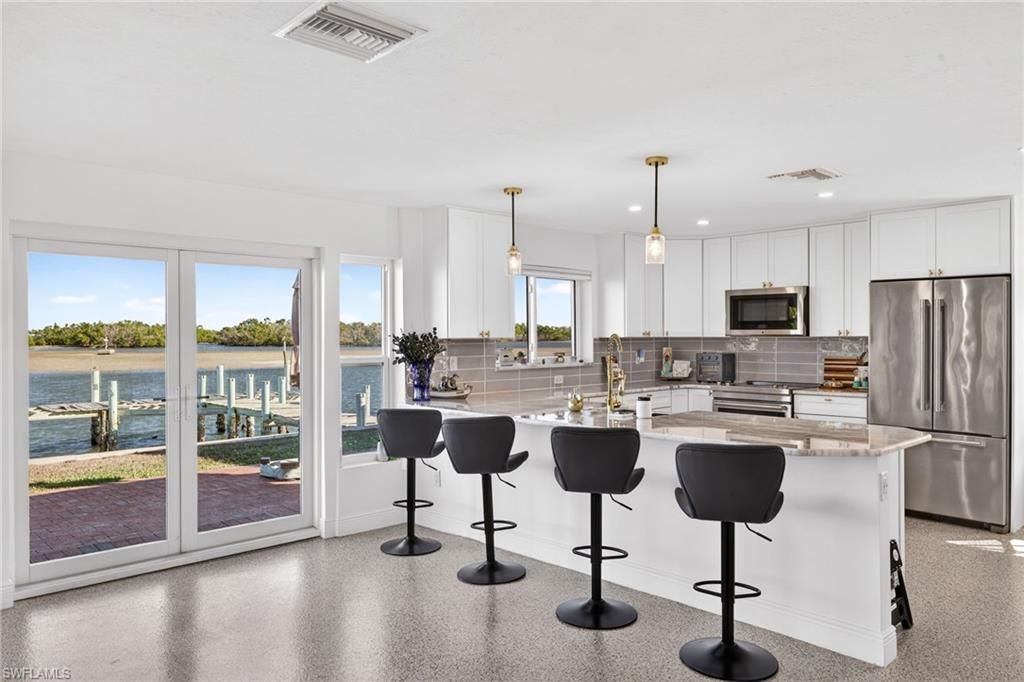 867 Oak St, Fort Myers Beach, FL 33931 Photo