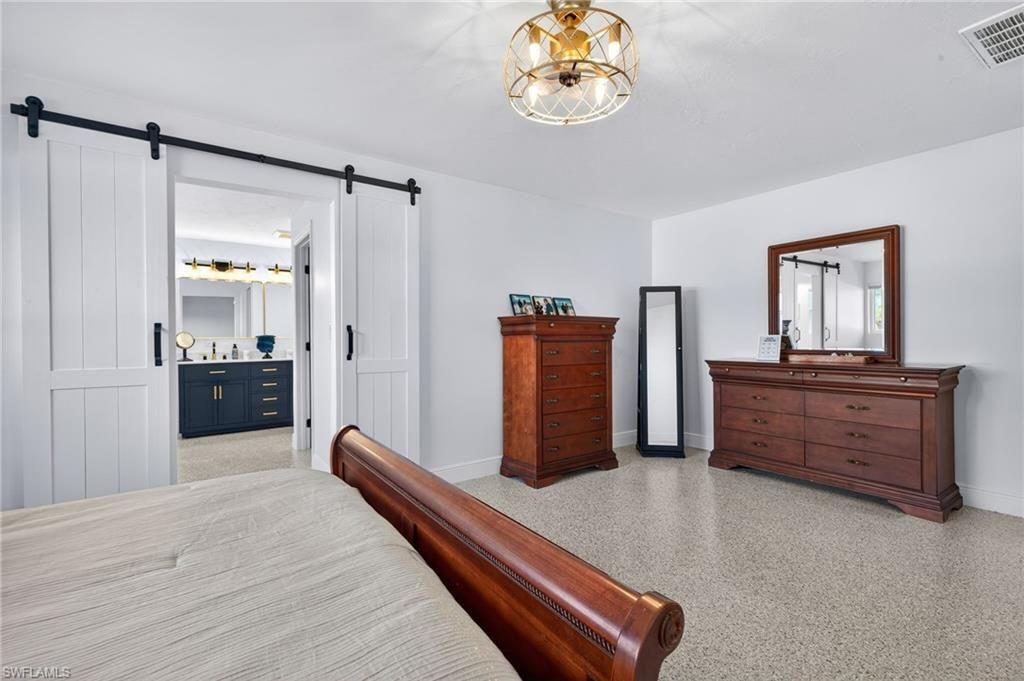867 Oak St, Fort Myers Beach, FL 33931 Photo