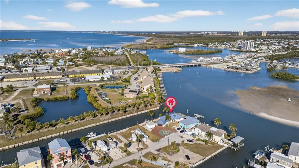 867 Oak St, Fort Myers Beach, FL 33931 Photo