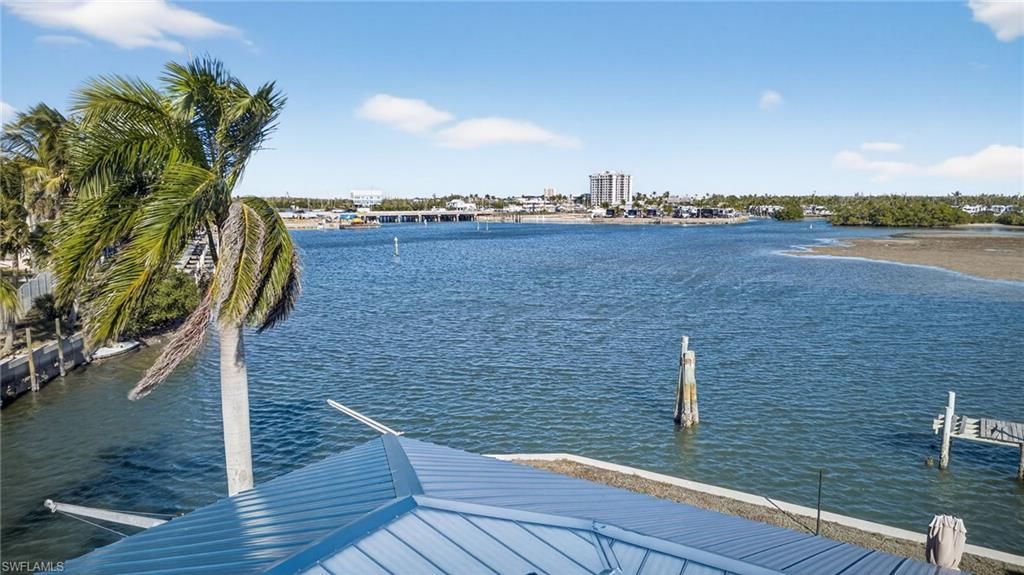867 Oak St, Fort Myers Beach, FL 33931 Photo