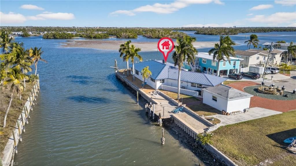 867 Oak St, Fort Myers Beach, FL 33931 Photo