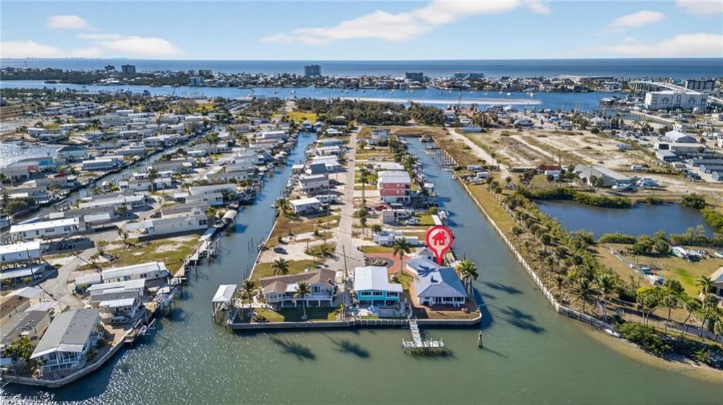 867 Oak St, Fort Myers Beach, FL 33931 Photo
