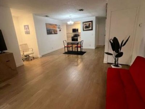 931 New Depot Street, Unit 12, Los Angeles, CA 90012