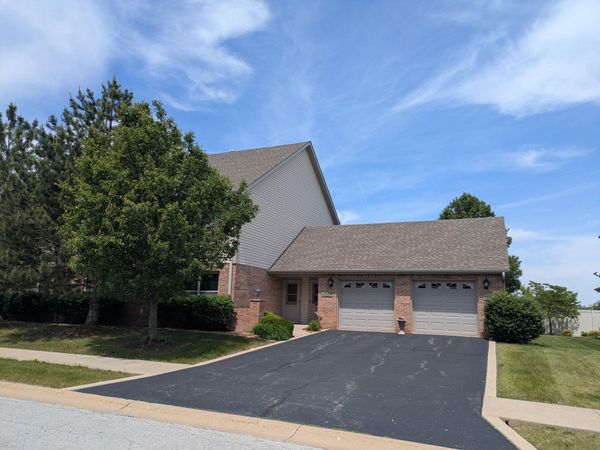 11010 Beacon Court, St. John, IN 46373