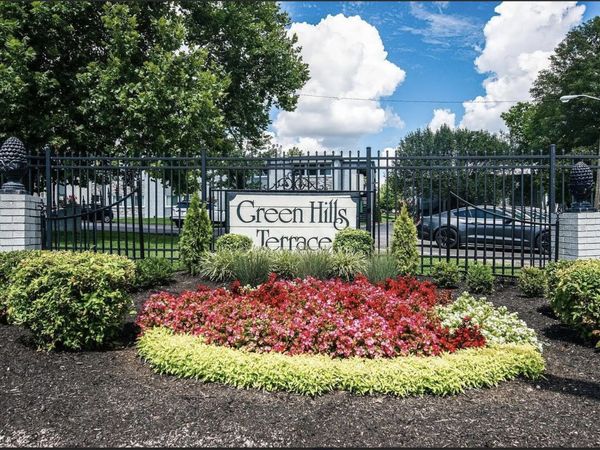 1900 Richard Jones Rd, Unit V10, Nashville, TN 37215