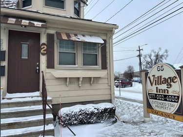 65 N Washington Street, Oxford Vlg, MI 48371