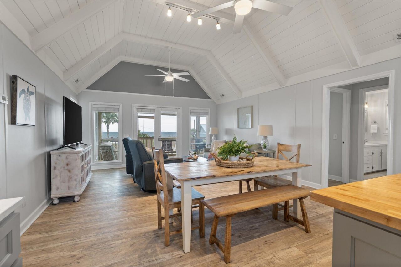 2002 Palmetto Boulevard Photo 23