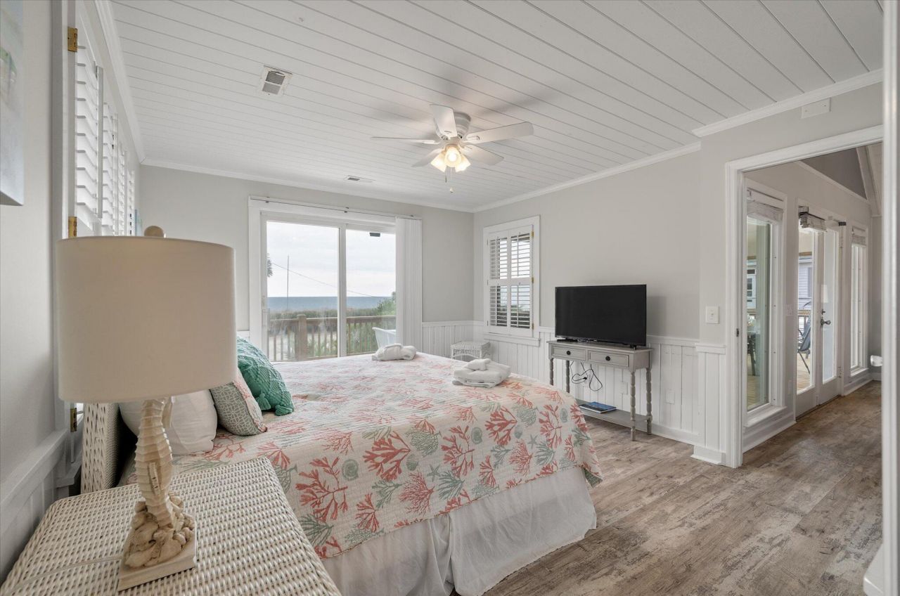 2002 Palmetto Boulevard Photo 29