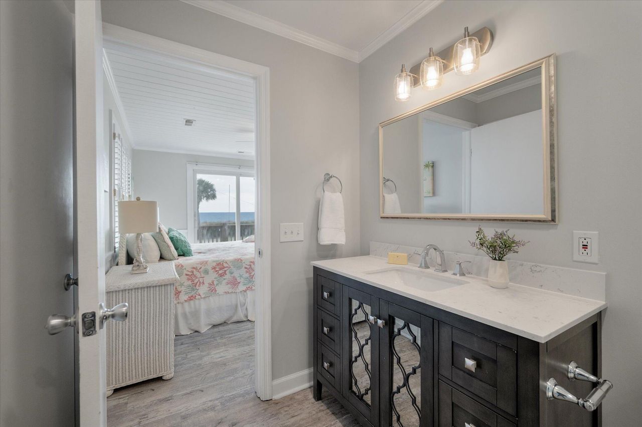 2002 Palmetto Boulevard Photo 30