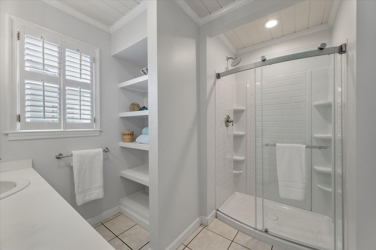 2002 Palmetto Boulevard Photo 36