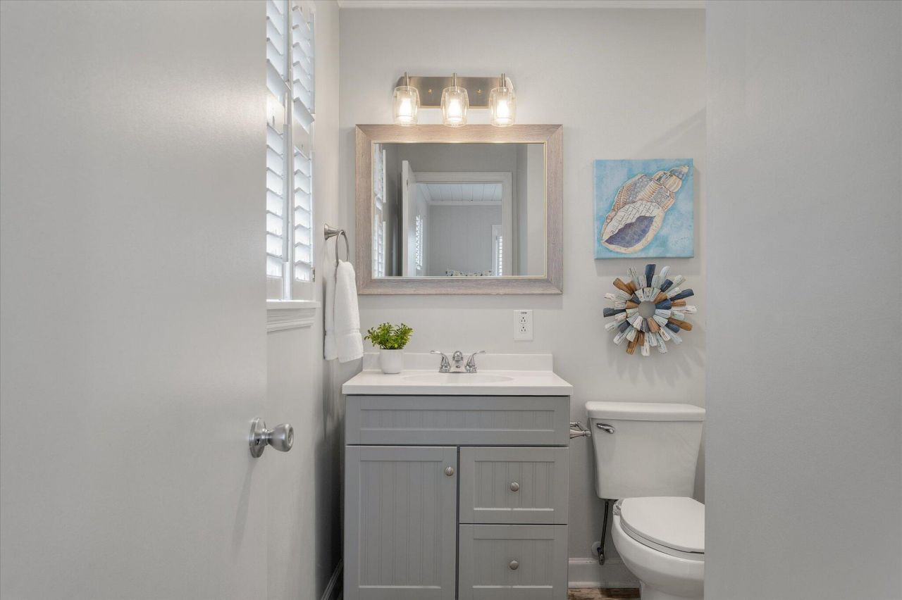 2002 Palmetto Boulevard Photo 39