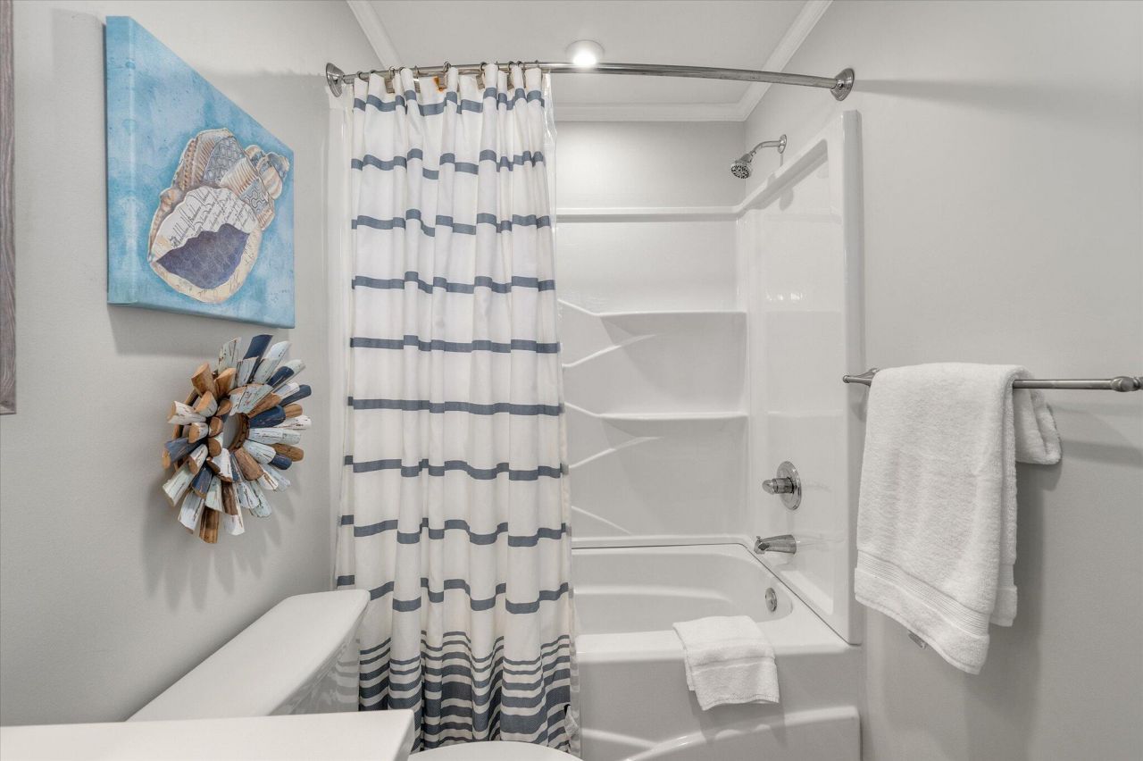 2002 Palmetto Boulevard Photo 40