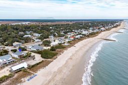 2002 Palmetto Boulevard photo 4