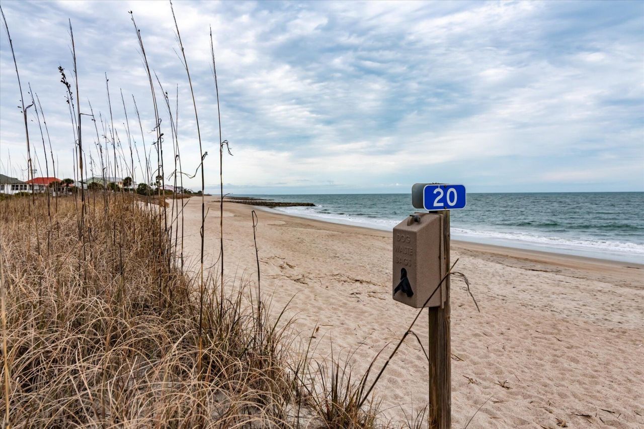 2002 Palmetto Boulevard Photo 56