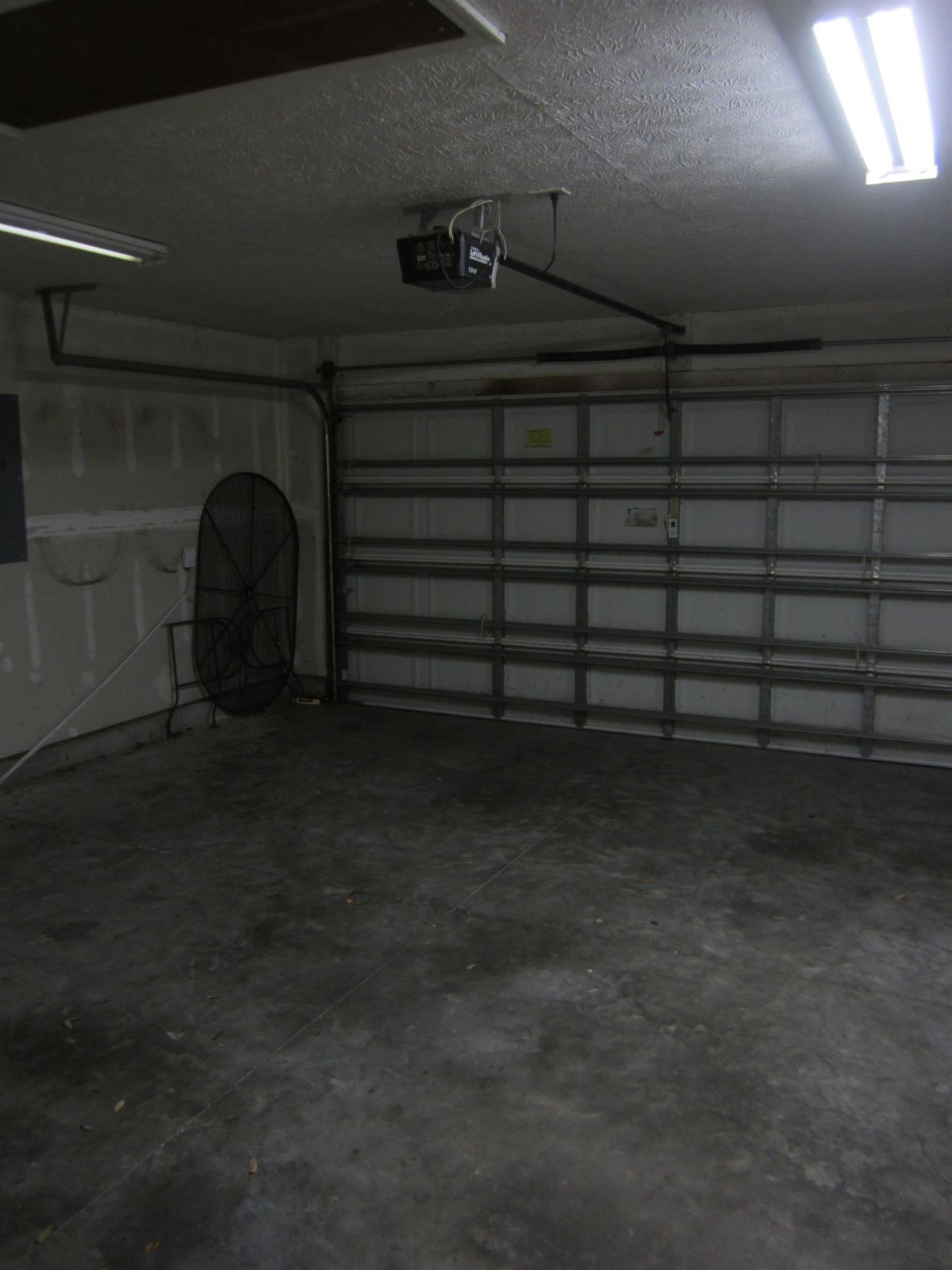 4328 Heartwood Ln. Photo 33